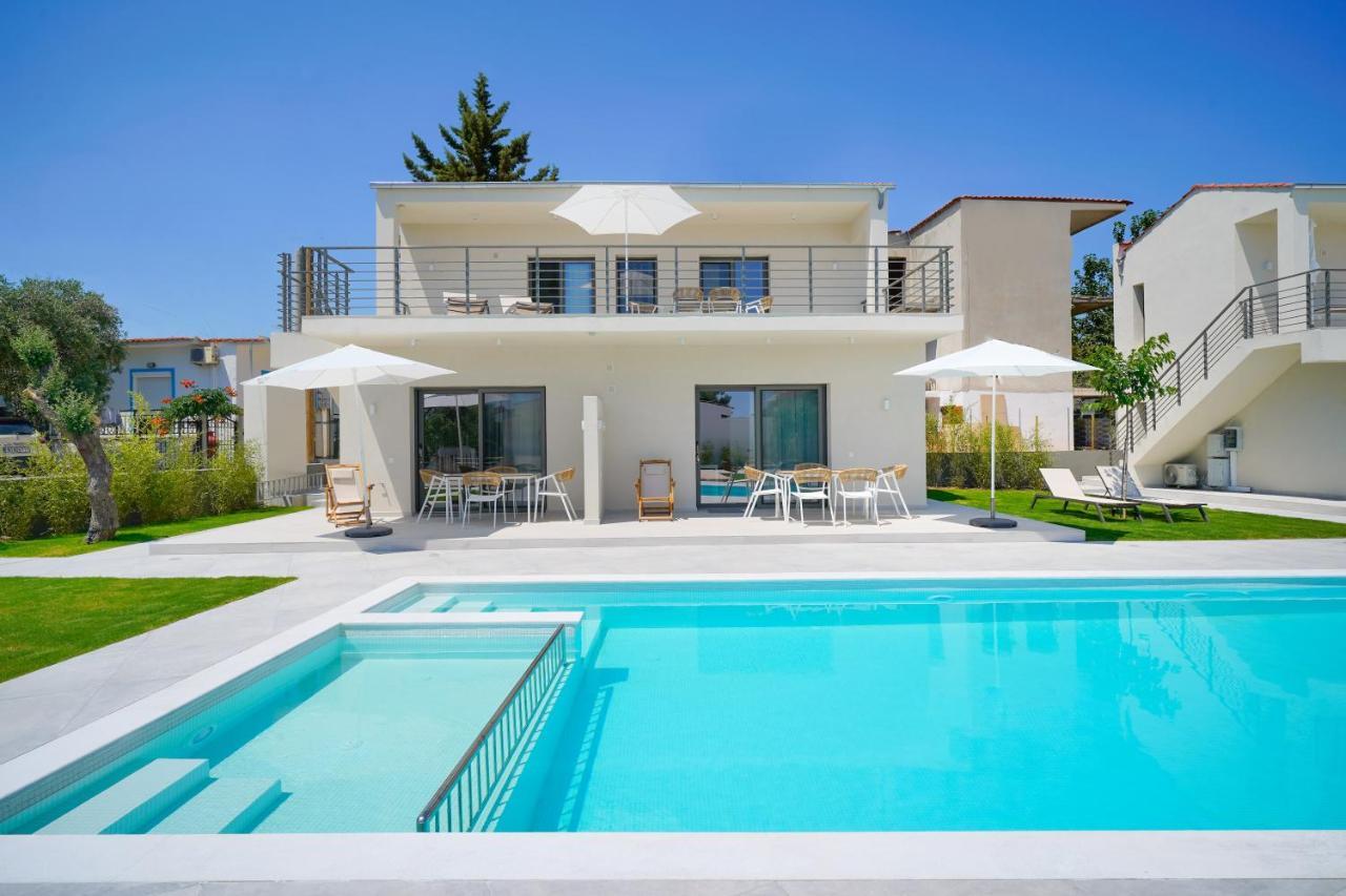 Filoxenia Luxury Apartments Potos Exterior photo